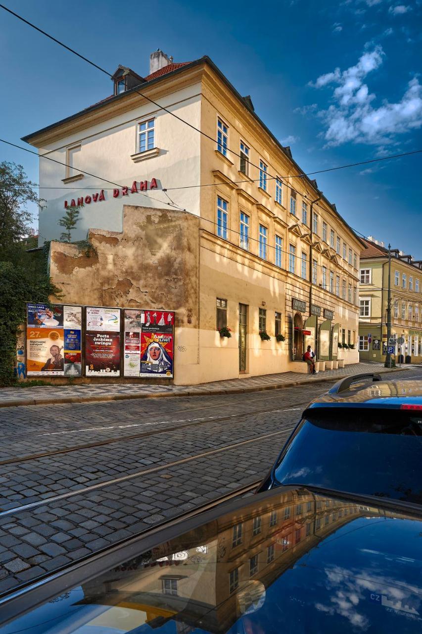 Downtown Suites Mala Strana Praha Exteriér fotografie