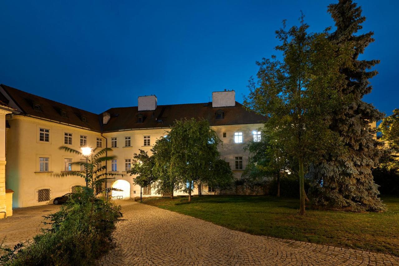 Downtown Suites Mala Strana Praha Exteriér fotografie
